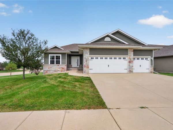 3502 Whitman Avenue, Marion, IA 52302