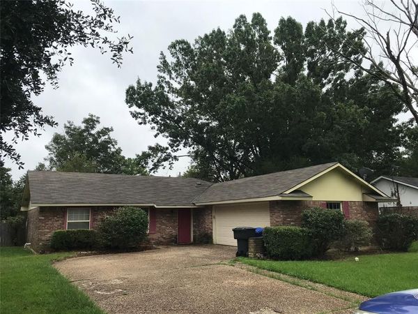 11101 Parkside Drive, Shreveport, LA 71115