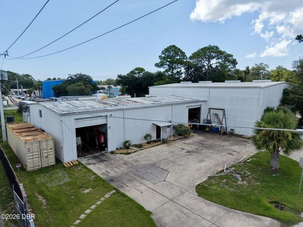 565 Parque Drive, Ormond Beach, FL 32174