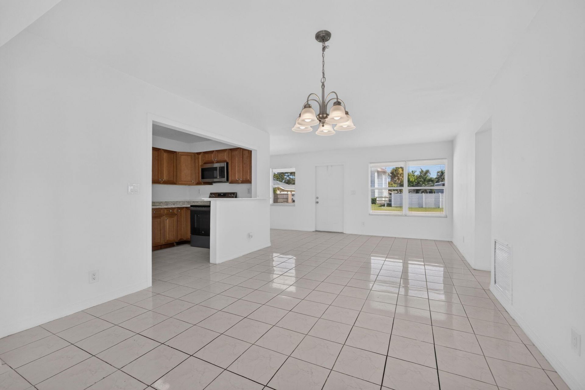 304 Cypress Drive, Lake Park, FL 33403 Photo