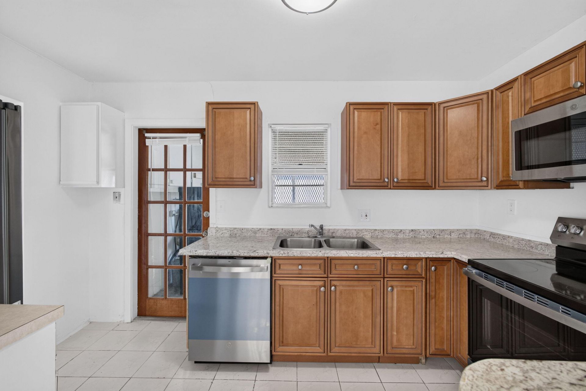 304 Cypress Drive, Lake Park, FL 33403 Photo