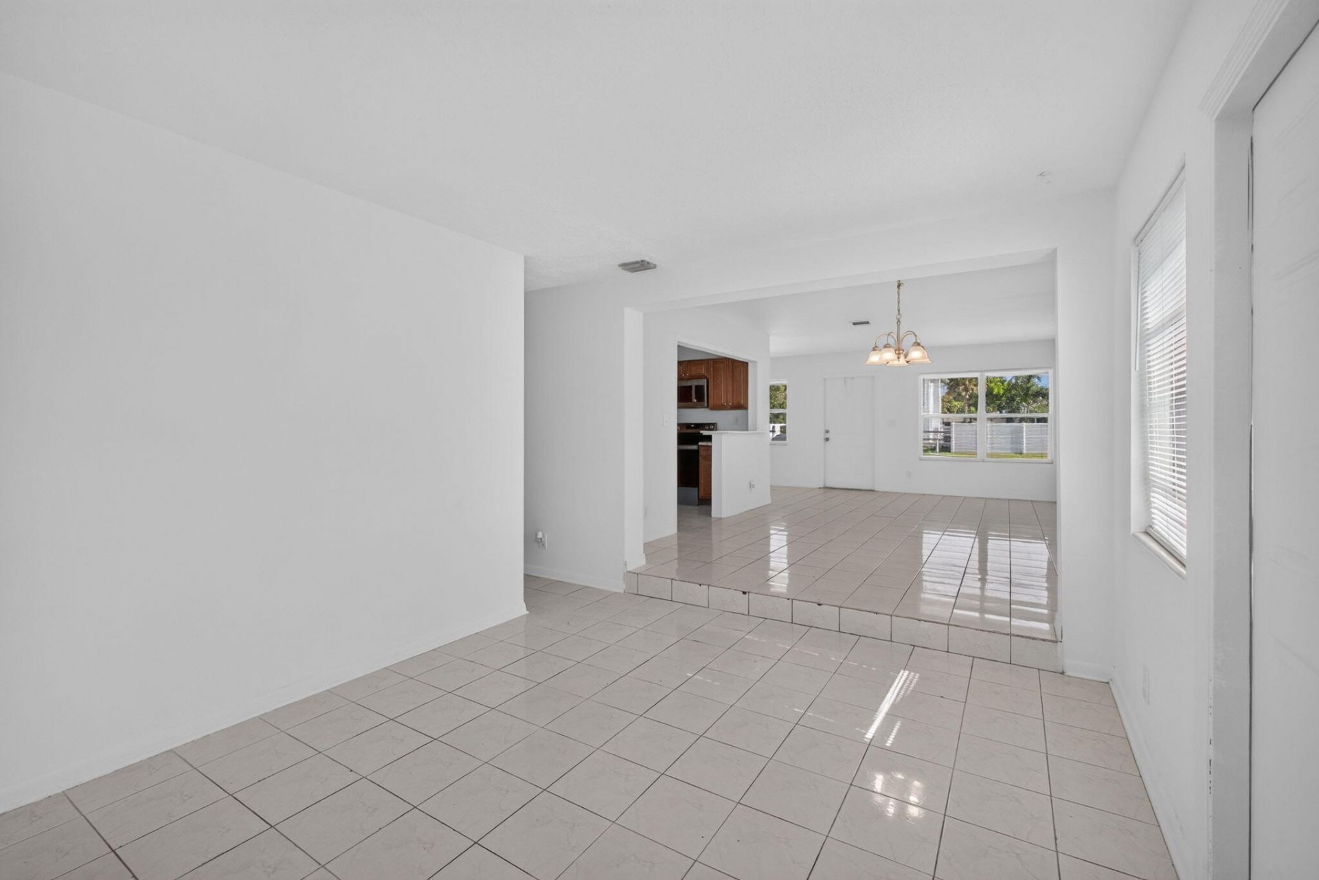 304 Cypress Drive, Lake Park, FL 33403 Photo