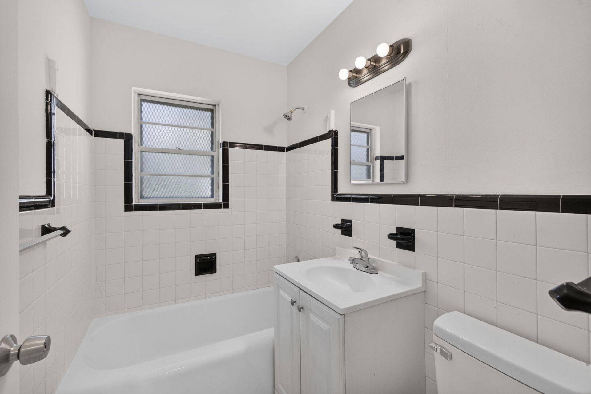 304 Cypress Drive, Lake Park, FL 33403 Photo