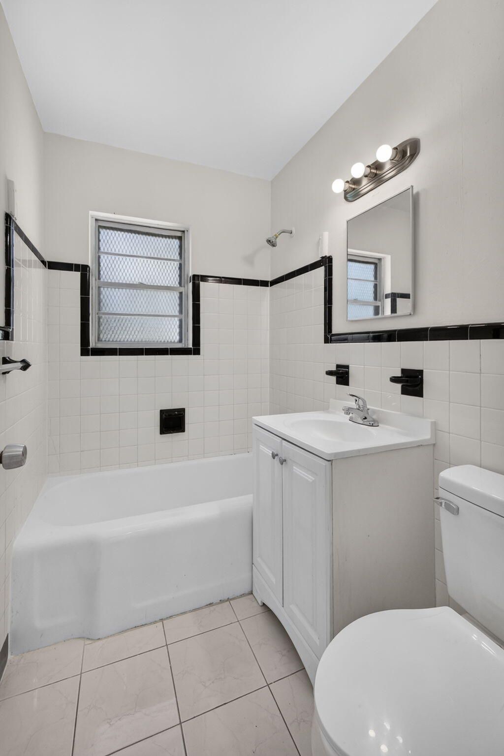 304 Cypress Drive, Lake Park, FL 33403 Photo