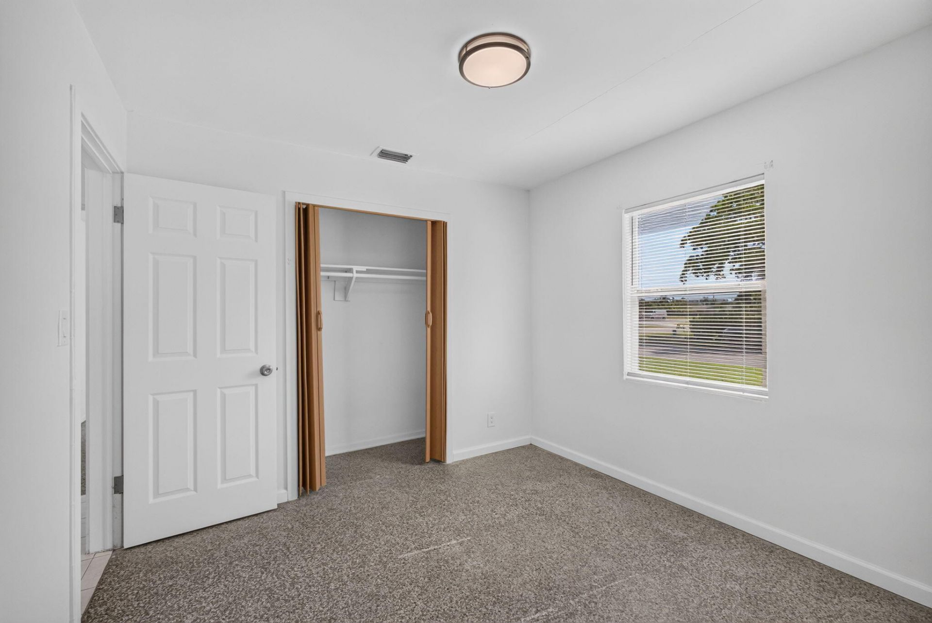 304 Cypress Drive, Lake Park, FL 33403 Photo