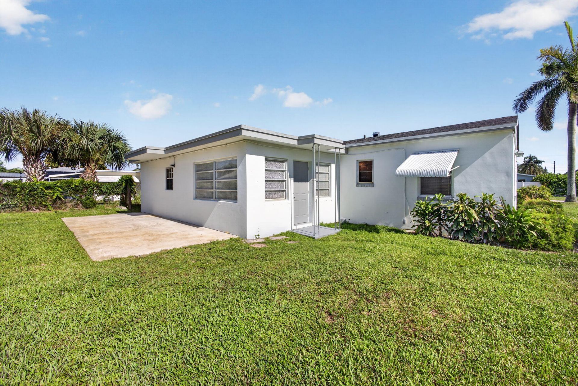 304 Cypress Drive, Lake Park, FL 33403 Photo