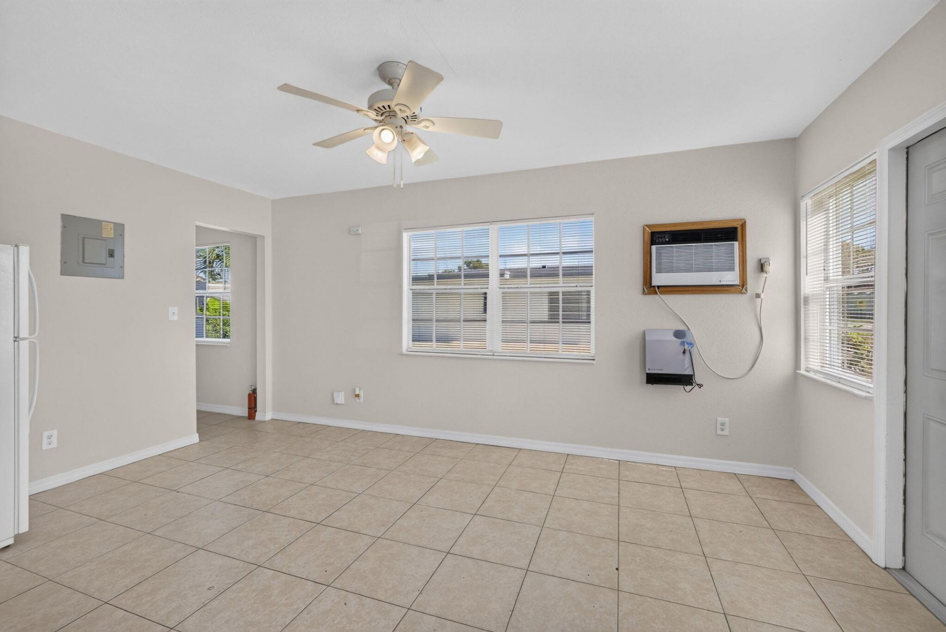 304 Cypress Drive, Lake Park, FL 33403 Photo