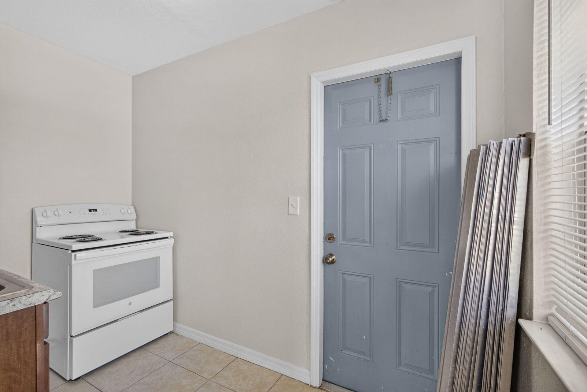 304 Cypress Drive, Lake Park, FL 33403 Photo
