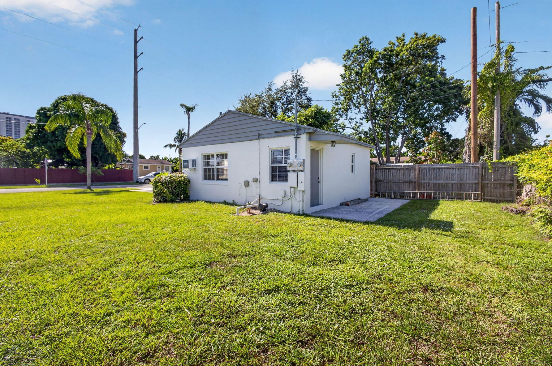 304 Cypress Drive, Lake Park, FL 33403 Photo