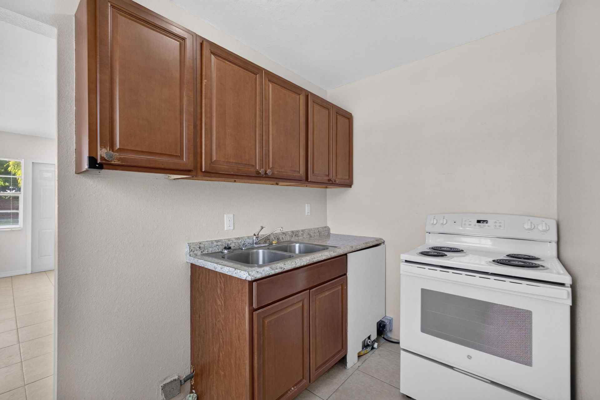 304 Cypress Drive, Lake Park, FL 33403 Photo