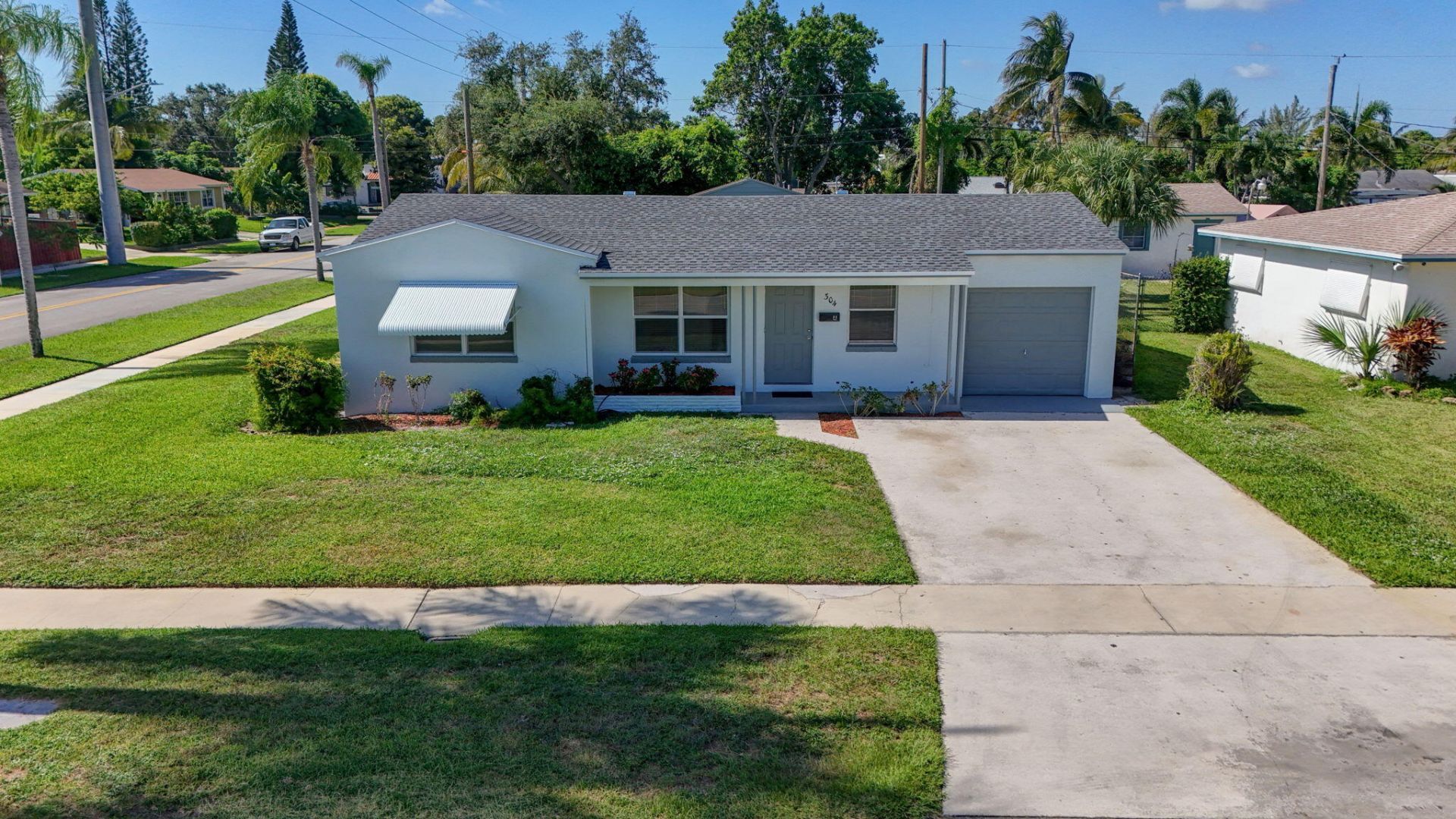 304 Cypress Drive, Lake Park, FL 33403 Photo