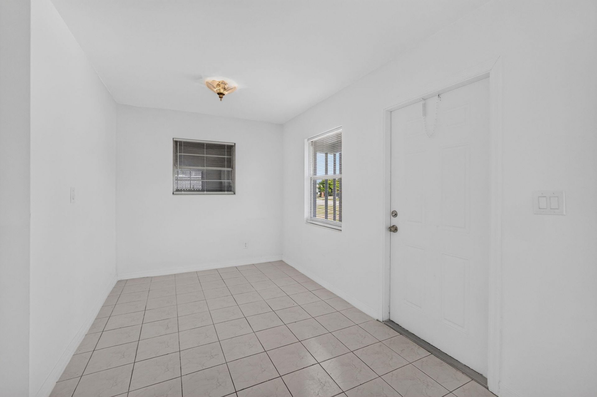 304 Cypress Drive, Lake Park, FL 33403 Photo