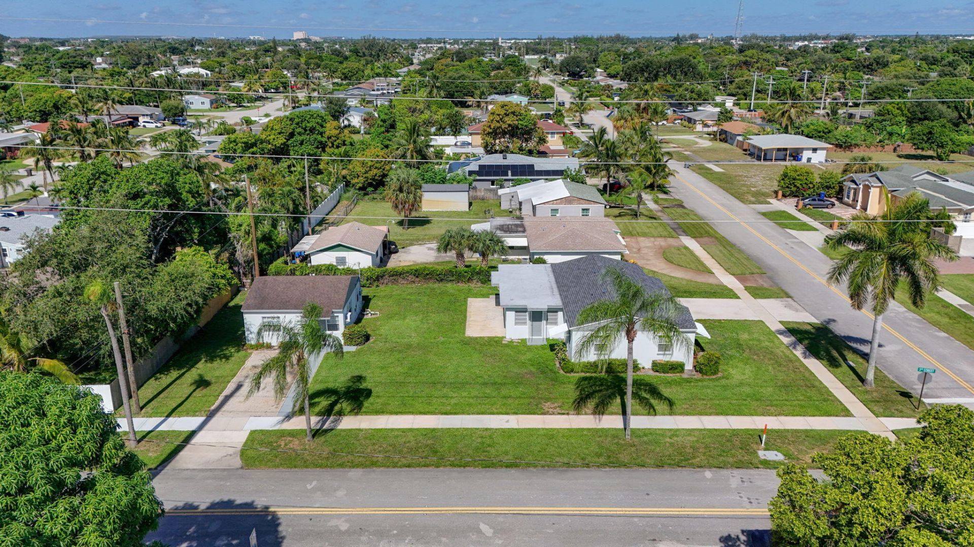 304 Cypress Drive, Lake Park, FL 33403 Photo