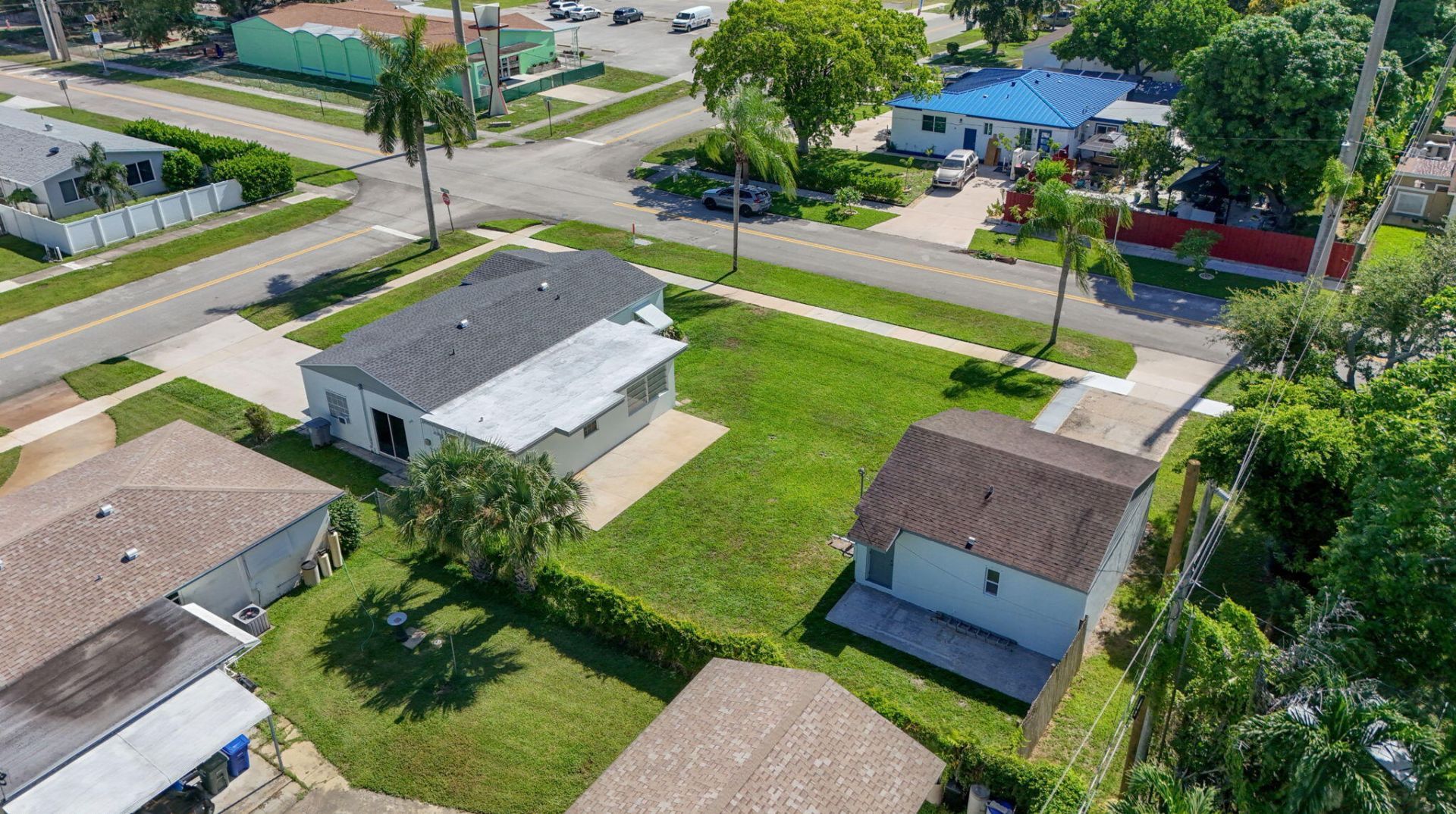 304 Cypress Drive, Lake Park, FL 33403 Photo