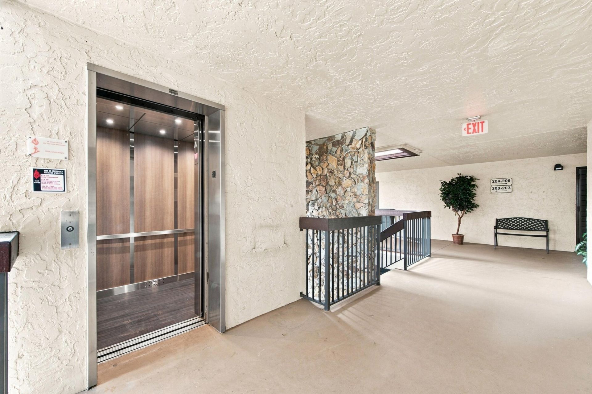 1881 N University Drive, Unit 204, Coral Springs, FL 00000 Photo