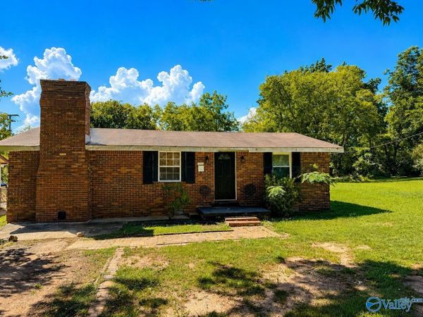 203 10th Avenue, Decatur, AL 35601
