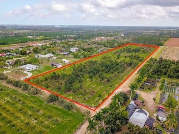 296xx SW 207ave , Homestead, FL 33030