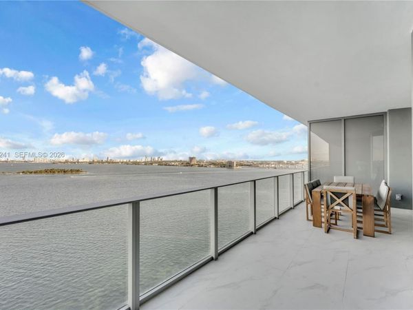 700 NE 24th Street , Unit 1405, Miami, FL 33137