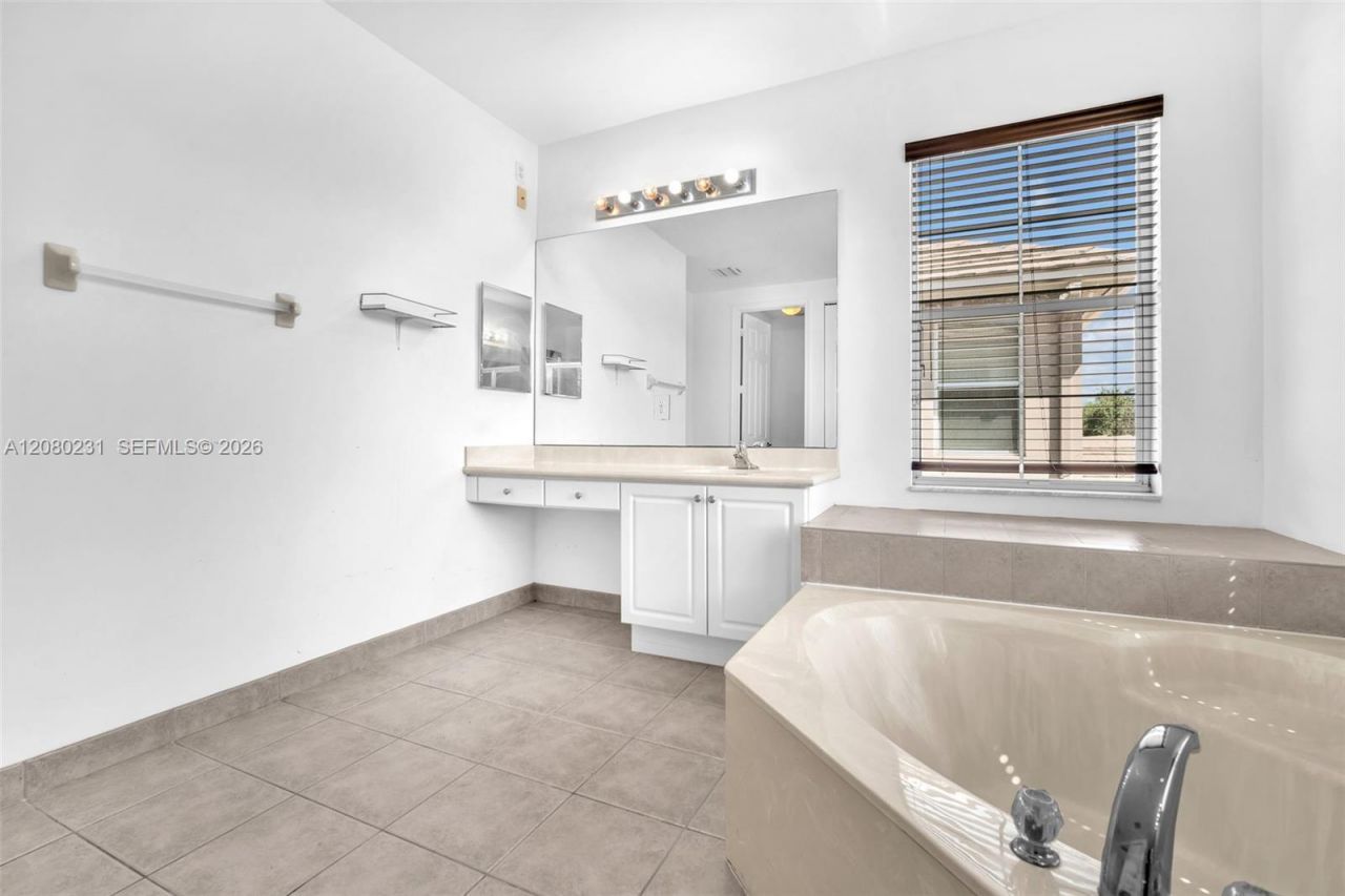 9345 Madewood Ct , West Palm Beach, FL 33411 Photo