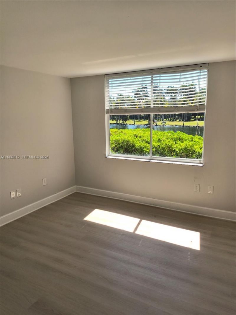 1740 NW N River Dr , Unit 120, Miami, FL 33125 Photo