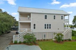 108 Factory Creek Court photo 4