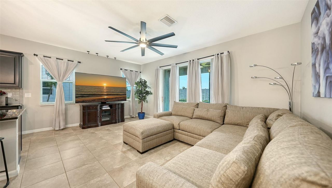 2627 Midnight Pearl Drive, Sarasota, FL 34240 Photo