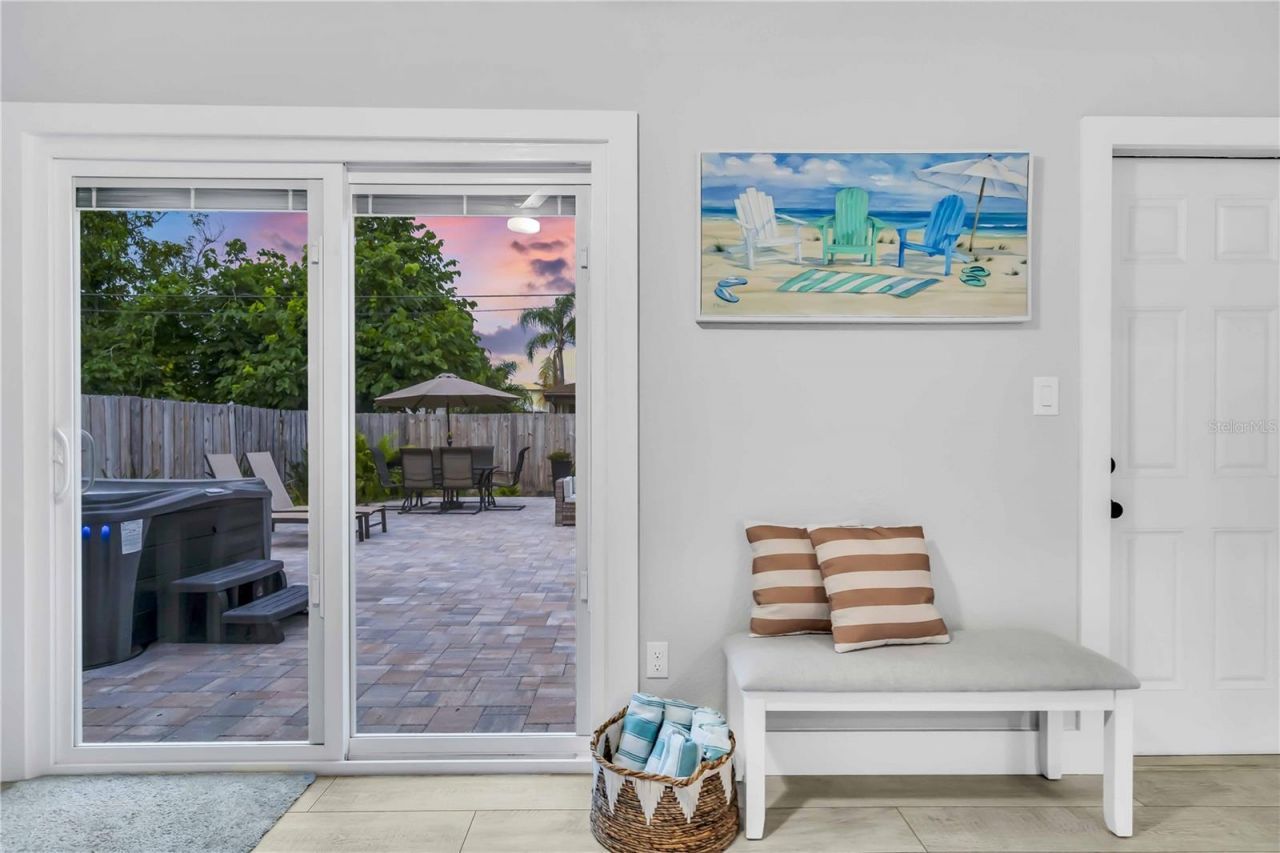 3231 New England Street, Sarasota, FL 34231 Photo