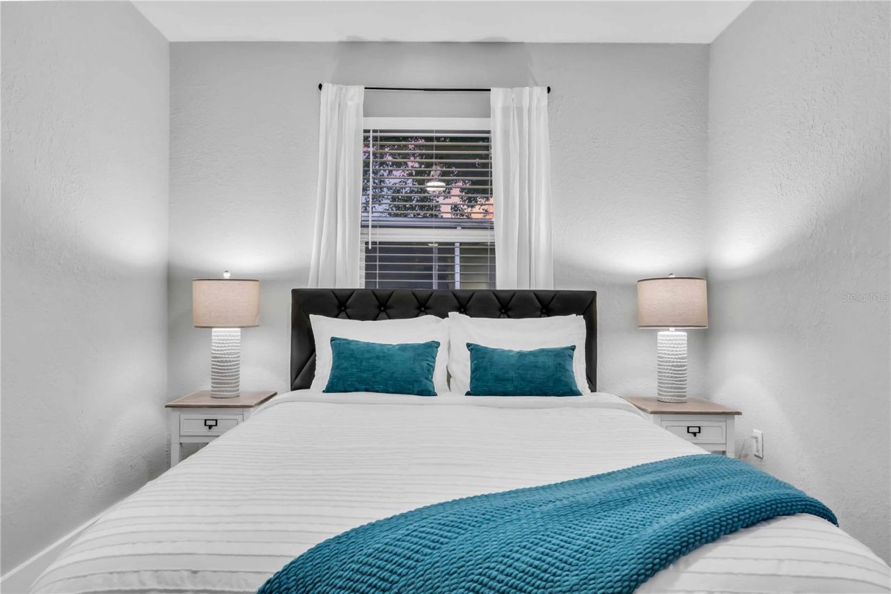3231 New England Street, Sarasota, FL 34231 Photo
