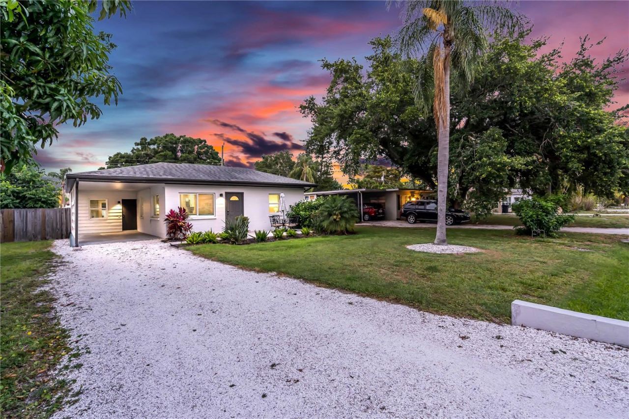 3231 New England Street, Sarasota, FL 34231 Photo