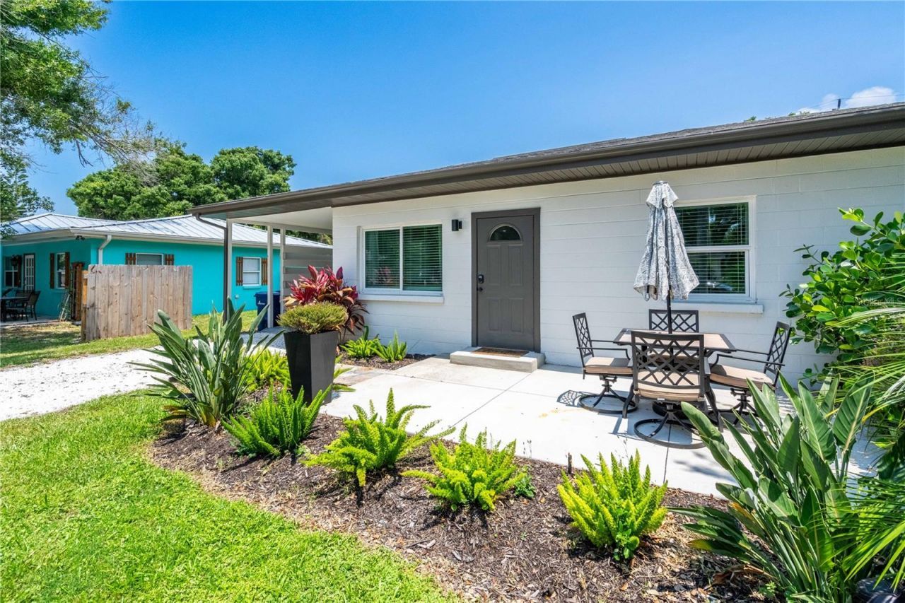 3231 New England Street, Sarasota, FL 34231 Photo