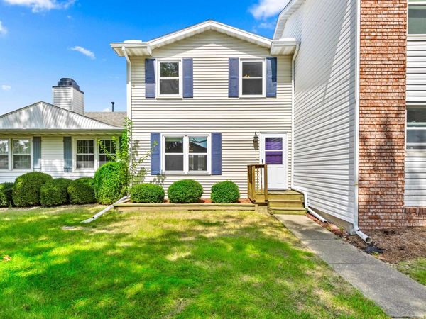 4412 W CATHY Circle, Peoria, IL 61615