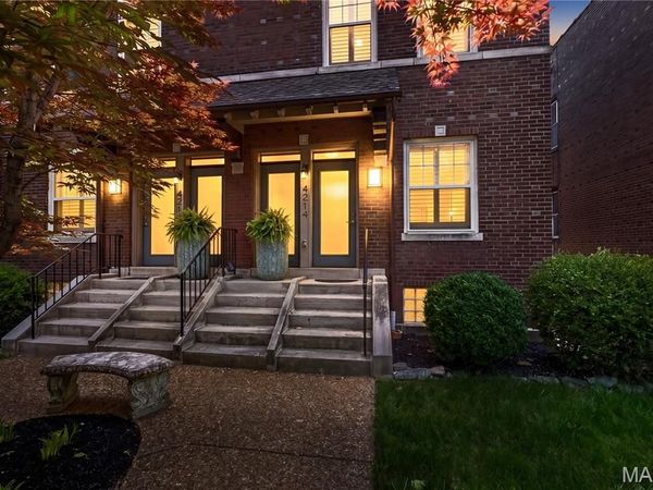4212 Arsenal Street , St Louis, MO 63116