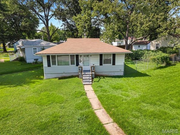 1901 Owen Drive , St Louis, MO 63133