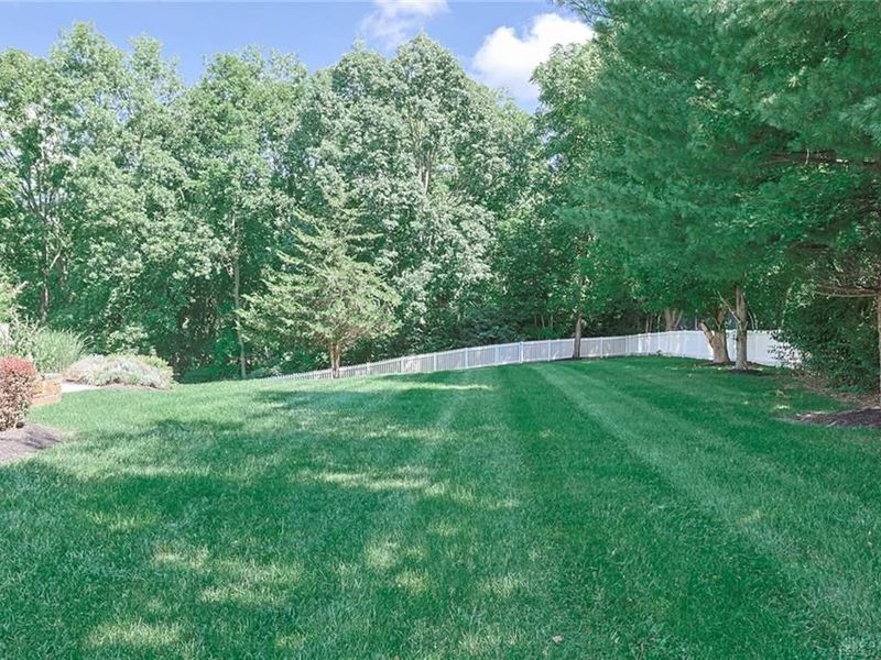 5512 Charleston Woods Drive, Liberty Township, OH 45044 Photo 60