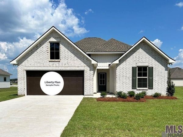 39594 Axis Avenue, Ponchatoula, LA 70454