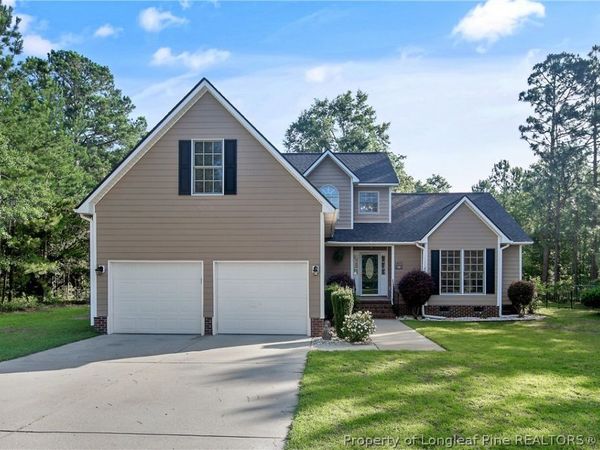 1471 Steeple Run Drive, Fayetteville, NC 28312