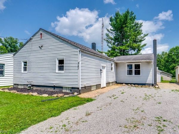 347 Buckeye Avenue , Alliance, OH 44601
