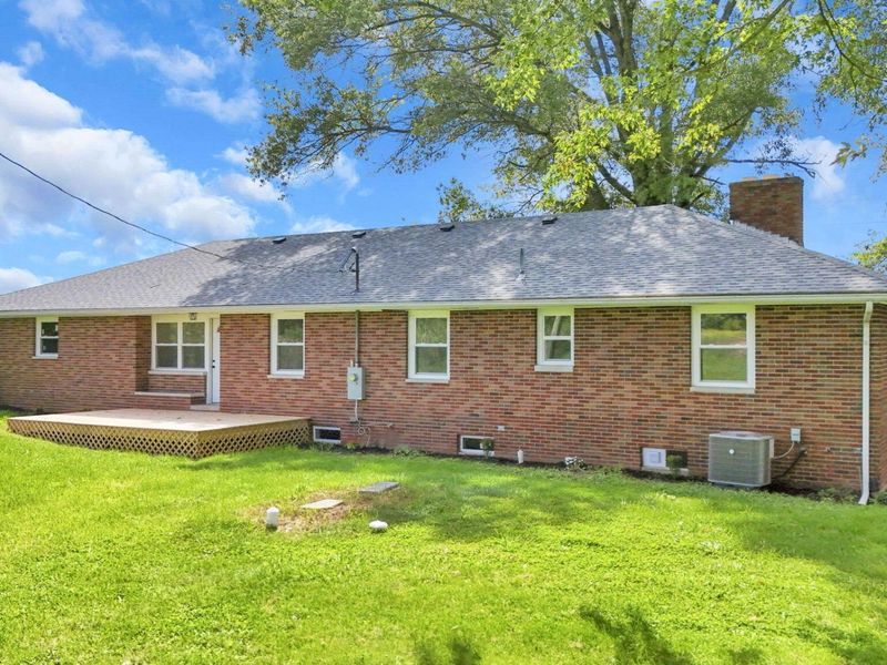 2460 Basil Western Road NW, Baltimore, OH 43105 Photo 28