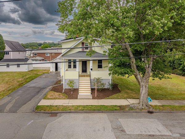23 Henry St, Saugus, MA 01906