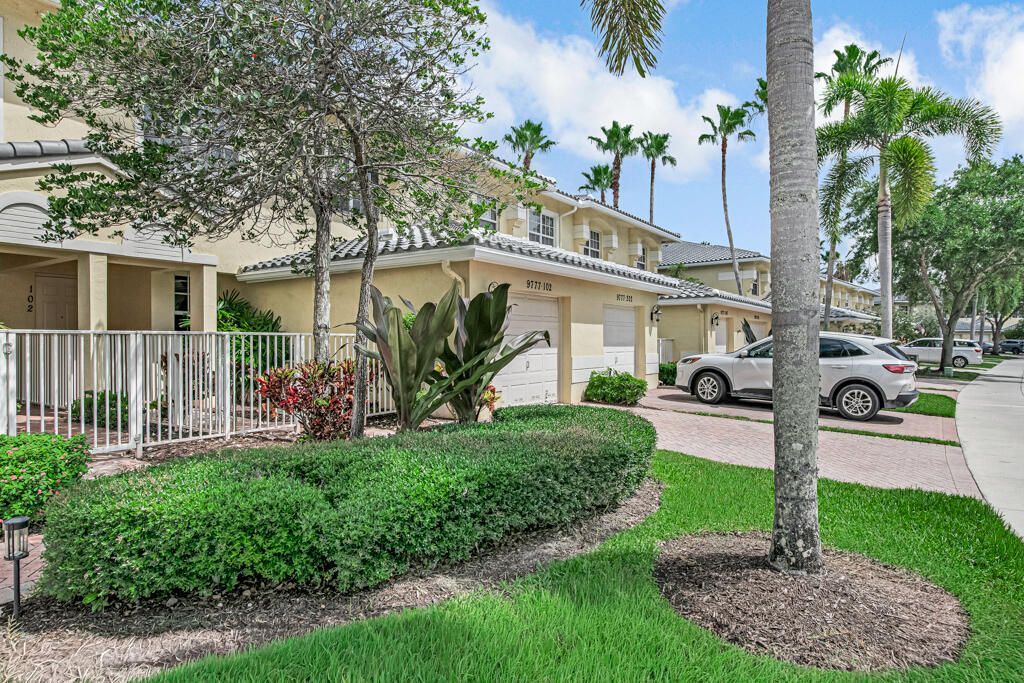 9777 Bowline Drive, Unit 102, West Palm Beach, FL 33411 Photo