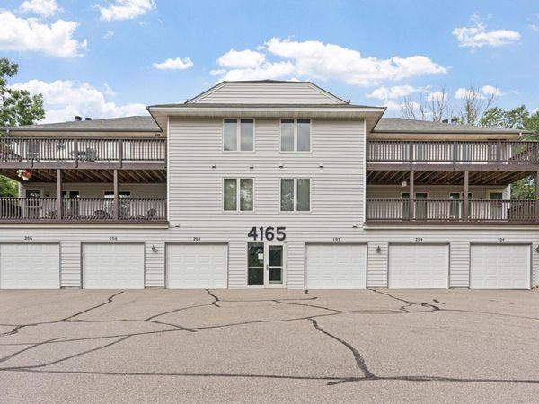 4165 Hilltop Point , Unit 204, Eagan, MN 55123