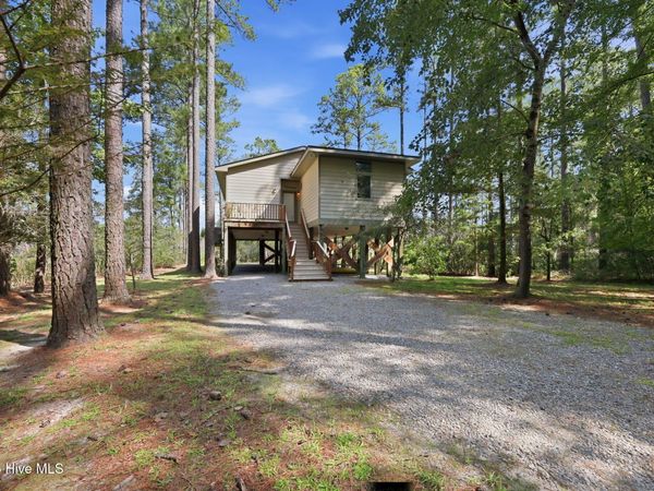 931 Schrams Beach Road, Belhaven, NC 27810