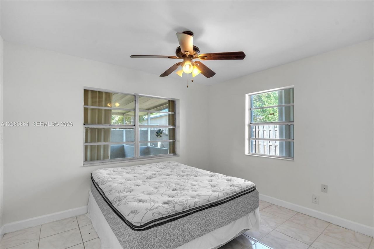 6112 SW 3rd St , Unit 2, Margate, FL 33068 Photo