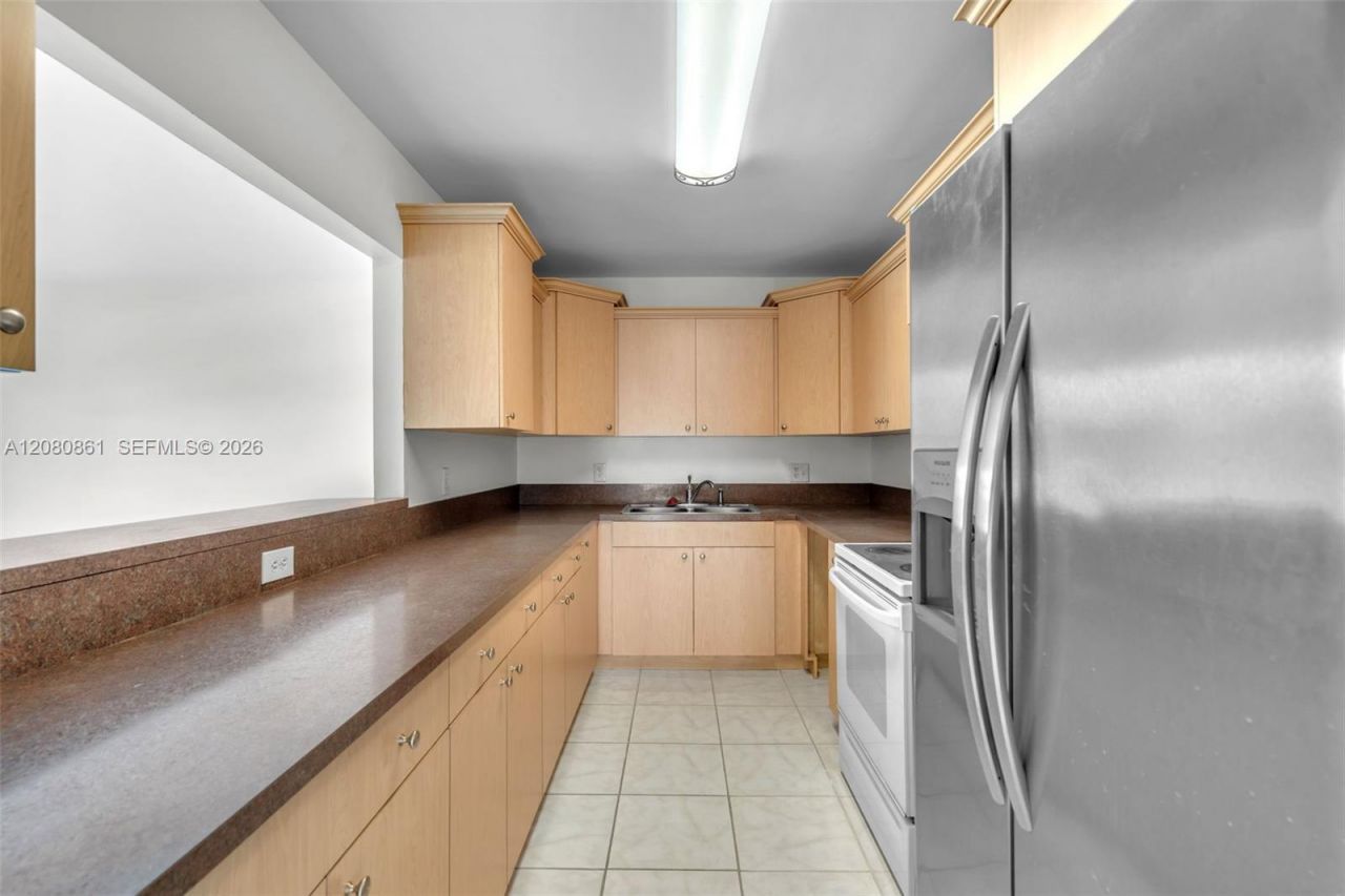 6112 SW 3rd St , Unit 2, Margate, FL 33068 Photo