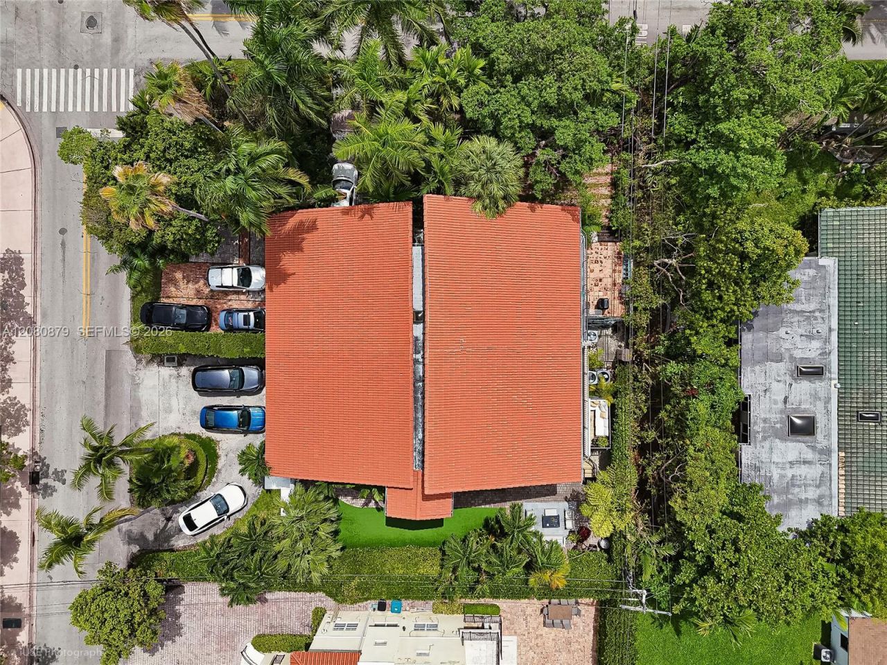 596 Fernwood Rd, Unit B, Key Biscayne, FL 33149 Photo