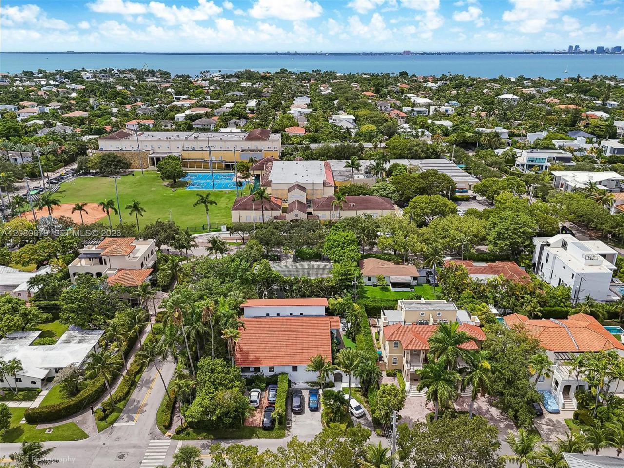 596 Fernwood Rd, Unit B, Key Biscayne, FL 33149 Photo