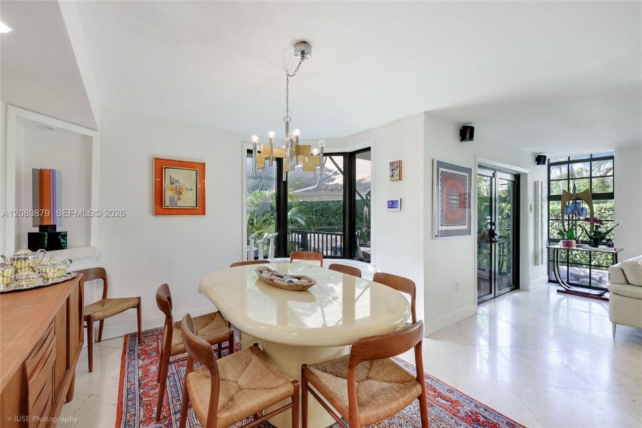596 Fernwood Rd , Unit B, Key Biscayne, FL 33149 Photo