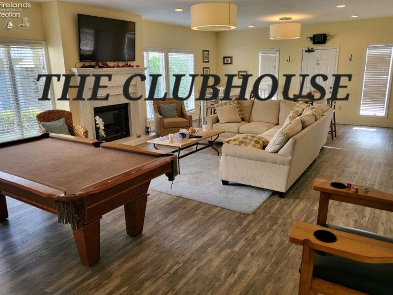 311 N Lake Pine Drive, Unit B, Marblehead, OH 43440 Photo 11