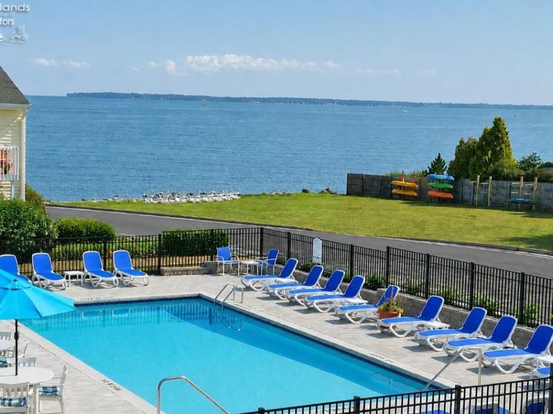 311 N Lake Pine Drive, Unit B, Marblehead, OH 43440 Photo 13