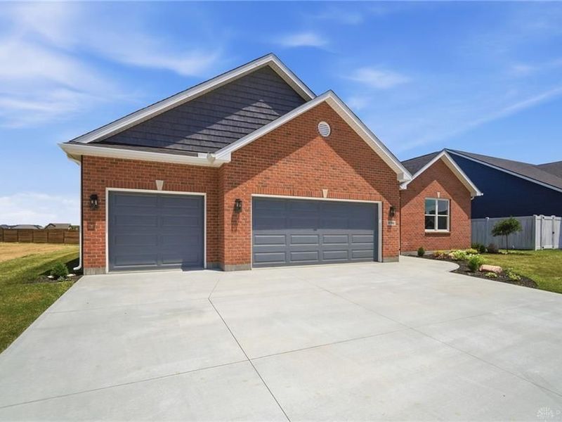 2761 Executive Drive, Troy, OH 45373 Photo 3